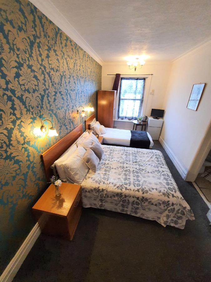 Bourne Hall 2* Bornemouth